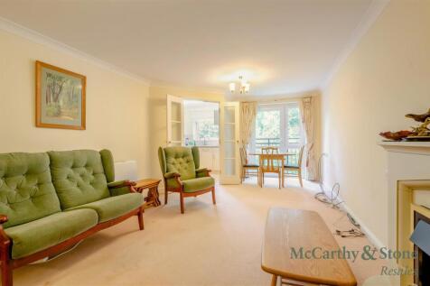 8701433-interior12.jpg