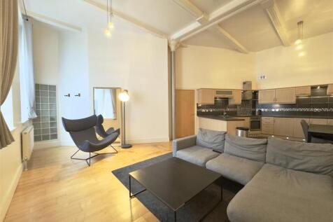 Lounge/Kitchen/Dining