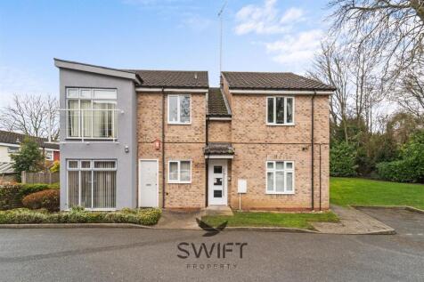 **ZERO DEPOSIT OPTION AVAILABLE - ENQUIRE FOR DETAILS** Nestled within the peaceful surroundings of Metchley Rise, Birmingham, this attractive one-bedroom apartment presents an excellent opportunity f