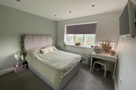 Bedroom no.2 rear double: