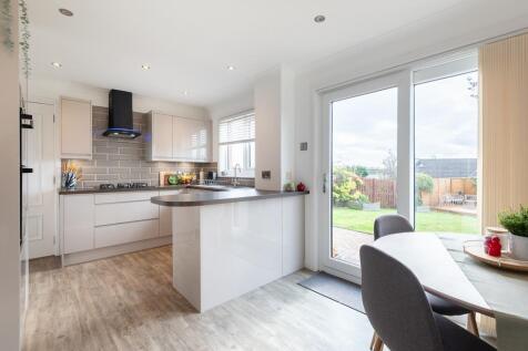 KITCHEN AGAIN