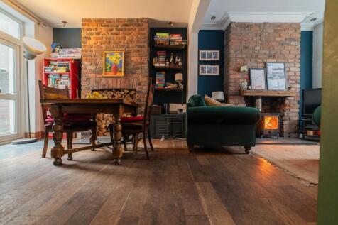 Call 02920 454555 to secure your viewing_2