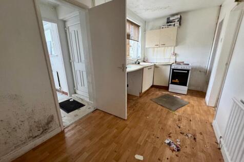 8982b979-fd5a-4b72-acdb-a369c1bc2180