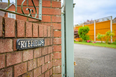 Ryefields Sign