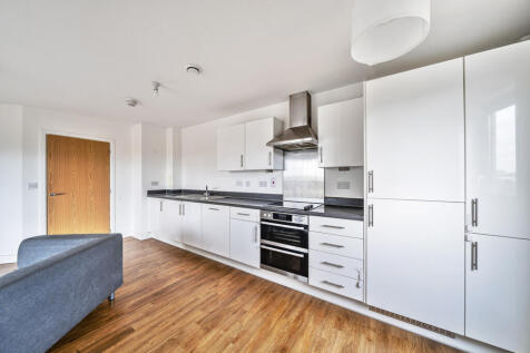 1295610-13-682f6a...