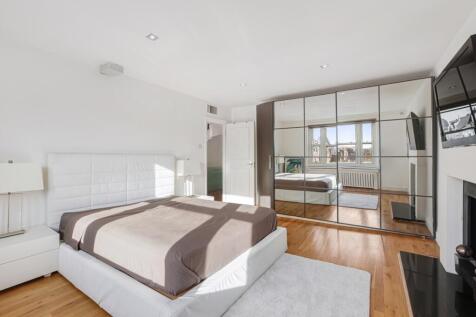 Flat 5 65 Ennismo...