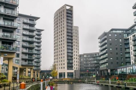 LETS GO PROUDLY PRESENT THIS STUNNING TWO BEDROOM DOCK FACING APARTMENT SITUATED IN THE HEART OF THE HIGHLY SOUGHT AFTER CLARENCE DOCK DEVELOPMENT AT LEEDS DOCK. OFFERING STYLISH WATERSIDE LIVING WIT