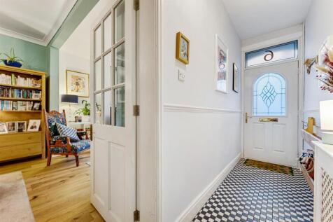 Entrance Hall 2