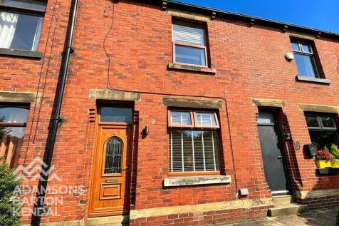 2 Bedroom Terraced in OL15 9RB