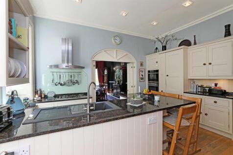 Brockwell House P.19.Photoneg.co.uk.jpg