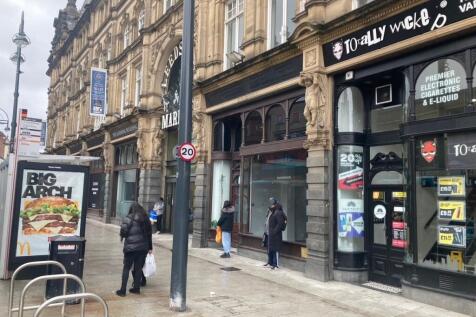 Commercial Property to rent in leeds
