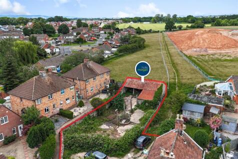 Building Plot @, North End Creech St. Michael, Tau