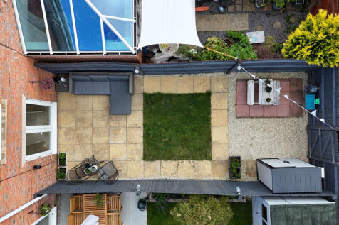 dji_fly_20250905_135052_0027_1757076269602_photo.j