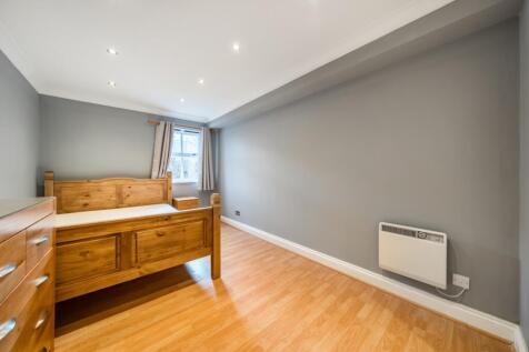 1375550-12-690b69...