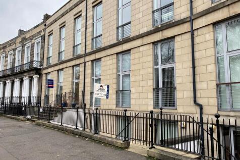 Utilities all-inclusive rent is £2,680.50 (£206.19 per person per week) . Beautifully presented, 3 bed HMO, basement level apartment situated in attractive and popular location. Comprises of 3 double