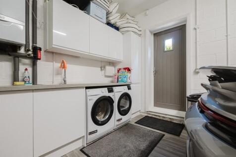 Garage/Utility