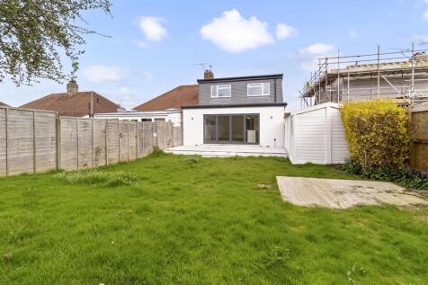 32 Sunningdale Road-019.JPG