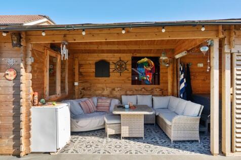 Summer House