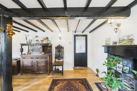 CAM01995G0-PR0326-STILL023