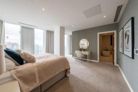 3 bed, 3 bath Apartment in Manchester - Photo 13