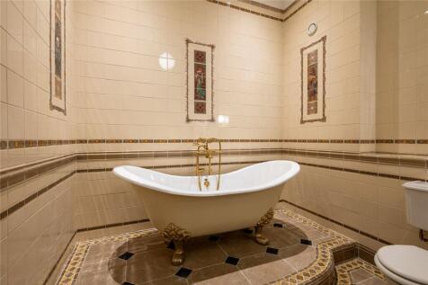 9 bed, 6 bath Terraced in Glasgow - Photo 28