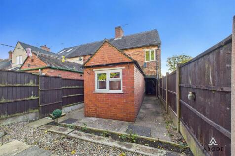 CAM03790G0-PR0090-STILL028.jpg