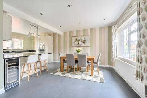 Dining area virtually staged