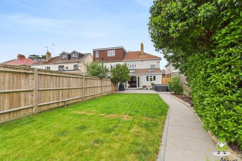 CAM03778G0-PR0235-STILL025