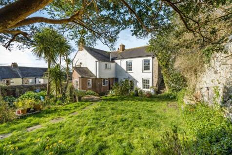 Helston, Grade II listed spacious character property