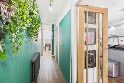 CAM05477G0-PR0015-STILL006