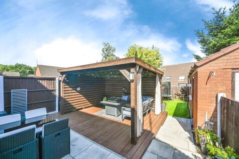 Outdoor Entertaining