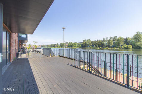 1 Schooner Wharf-...