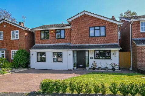 4 Willow Close-40.jpg