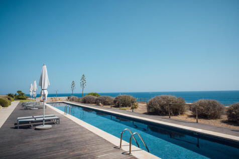 POOL-005.jpg