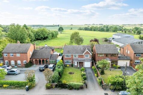 Bydand, Main Road, Haunton