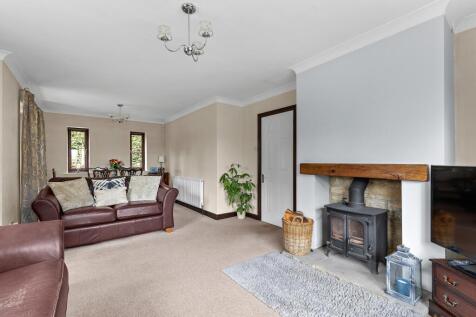 Lounge Dining Room