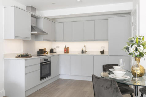 2-Bed Show Apartment