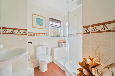 Downstair Showerroom