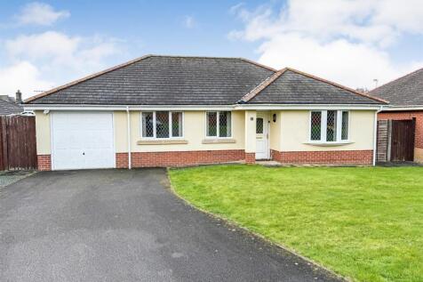 Accommodation Comprises;