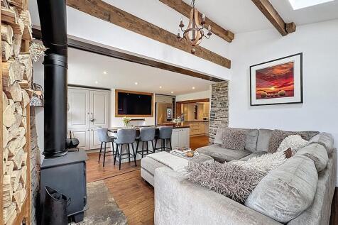 Living area to ki...