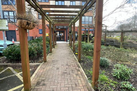 Property Image 8