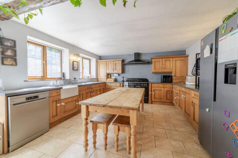 Kitchen (1)