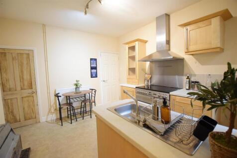 3 Bedroom Terraced in LN1 1HY