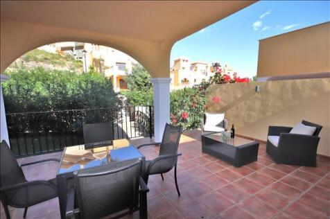 Undercover Terrace