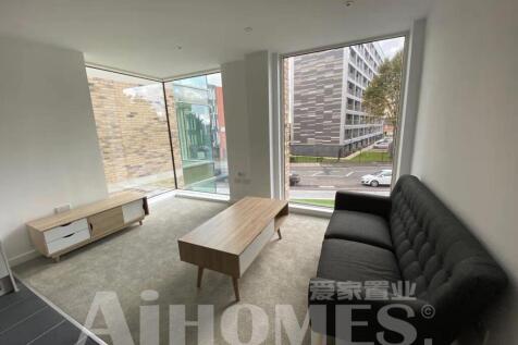 Welcome to this charming one-bedroom apartment located in the heart of Burington Square, Manchester. Spanning an impressive 549 square feet, this property offers a perfect blend of comfort and modern