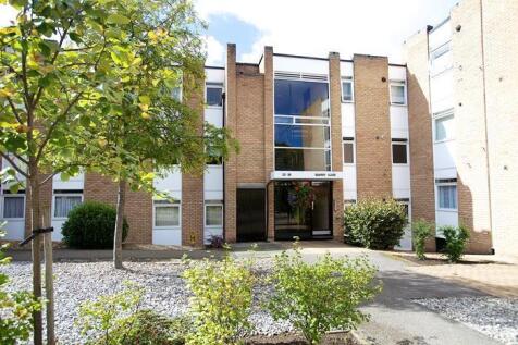 2 Bedroom Flat in CH4 7LA