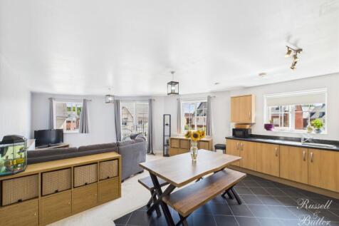 CAM01995G0-PR0329-STILL005