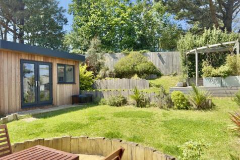 Rear enclosed garden