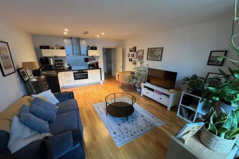 A first floor one bedroom apartment located in the Prestigious Highbury Sq Development benefitting from sole use of an L- Shaped balcony. The apartment is offered as a first time let and has been kept
