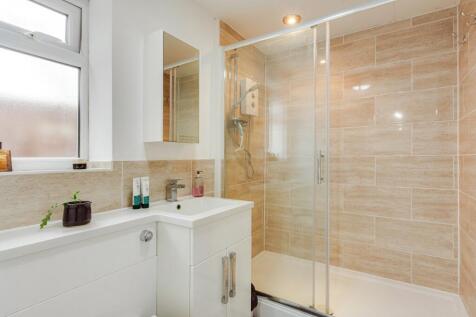 Annex Shower Room